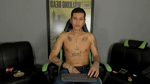 jamesinked  online show from February 6, 2025, 11:04 pm