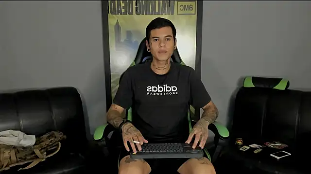 jamesinked  online show from March 4, 2025, 4:38 am