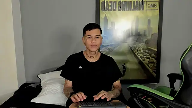 jamesinked  online show from March 12, 2025, 5:07 pm