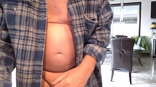 Toy-Daddy online show from November 3, 2025, 3:13 pm