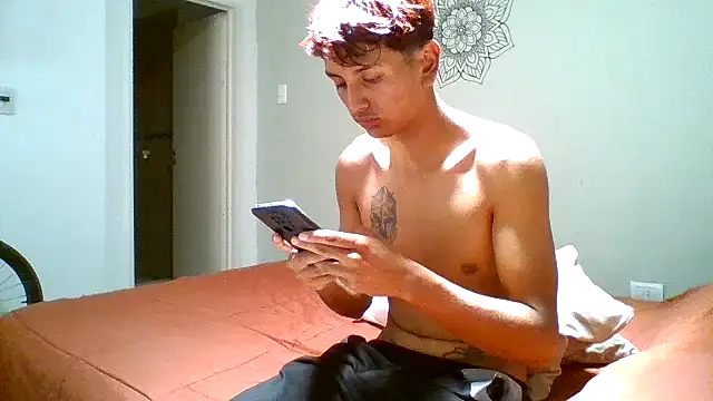 teendotados online show from January 16, 2025, 3:56 pm