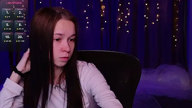 LilithStrangfor online show from February 1, 2026, 9:46 pm