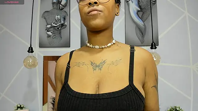 Elith noa online show from February 27, 2025, 8:31 pm