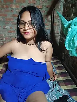 Snapshot of Cuterinki chatting on May 30, 2026, 8:39 pm Cuterinki online show from May 30, 2026, 8:39 pm