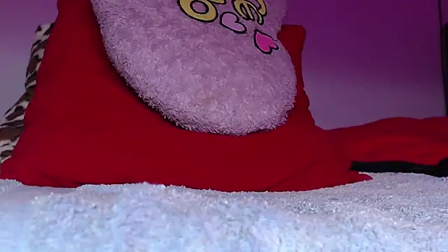 Athena 77 online show from November 15, 2025, 5:27 am