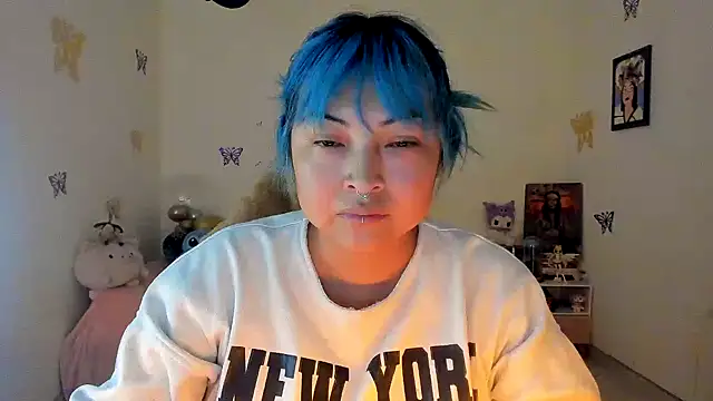 Shaddycute  online show from September 27, 2025, 5:12 am