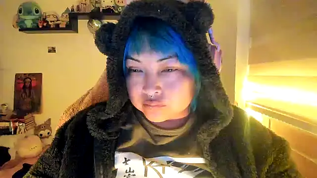 Shaddycute  online show from January 9, 2026, 12:57 am