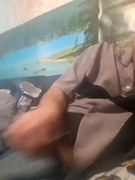 gettinit2wice online show from March 22, 2025, 10:49 am