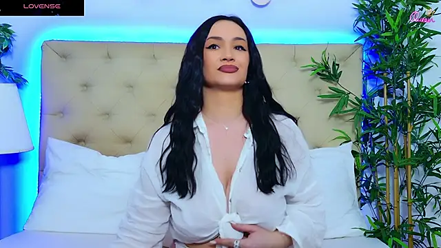 DaliyaArabian online show from February 5, 2026, 2:22 pm