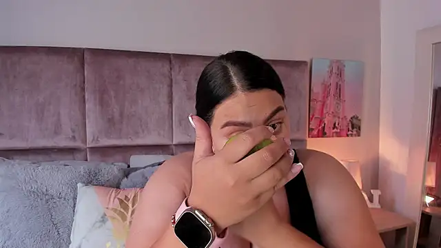 Salomesimos1 online show from February 20, 2025, 4:46 pm