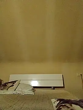 Snapshot of SexyLucie2024 chatting on October 4, 2025, 8:23 am SexyLucie2024 online show from October 4, 2025, 8:23 am