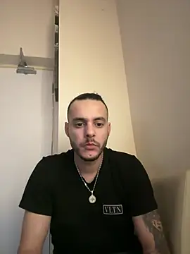 Snapshot of Alexandrupgixx chatting on December 25, 2024, 9:34 am Alexandrupgixx online show from December 25, 2024, 9:34 am