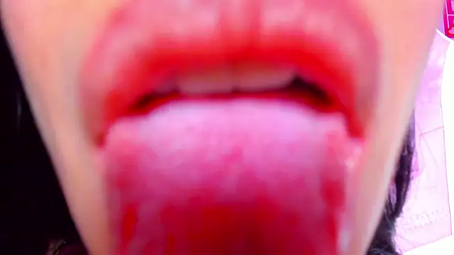 Miia harper  online show from February 3, 2025, 5:56 pm