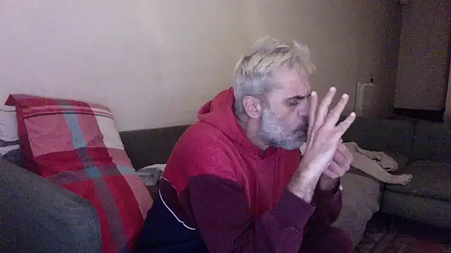 Snapshot of skossa777 chatting on November 9, 2025, 5:06 am skossa777 online show from November 9, 2025, 5:06 am