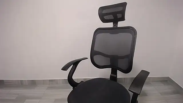 present the magic online show from February 23, 2025, 5:45 am