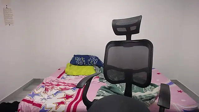 present the magic online show from September 29, 2025, 6:46 pm