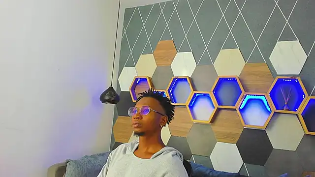 JamalMyst online show from February 21, 2025, 7:32 pm