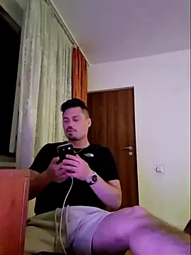 Snapshot of ionut_prince chatting on May 11, 2026, 6:38 pm ionut prince online show from May 11, 2026, 6:38 pm