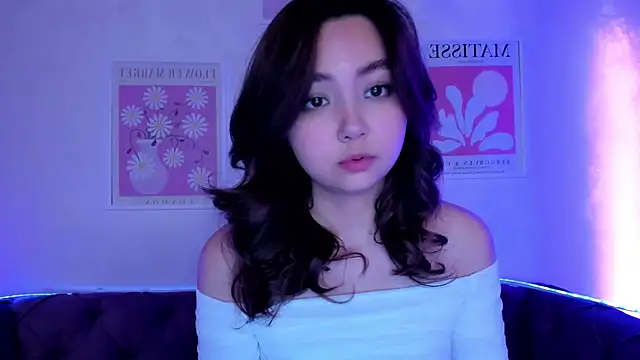 Fluffy Rose online show from January 15, 2025, 11:53 am