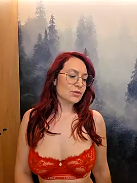 ladoucedu34 online show from April 19, 2026, 3:11 pm