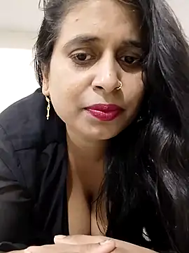 Rasmalai786 online show from February 10, 2025, 1:22 pm