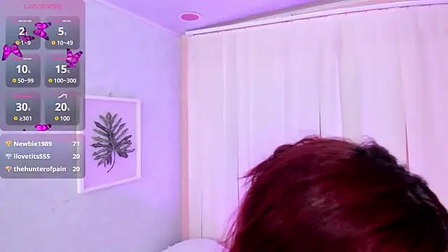 Snapshot of Paiige_peach chatting on March 19, 2025, 2:16 am Paiige peach online show from March 19, 2025, 2:16 am