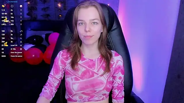 Snapshot of Tina_Tayllor chatting on February 25, 2025, 7:14 pm Tina Tayllor online show from February 25, 2025, 7:14 pm