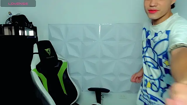 bby santi online show from December 5, 2024, 3:50 pm