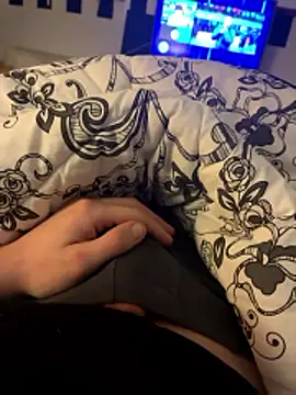 Pesciolone02 online show from January 11, 2026, 10:37 pm