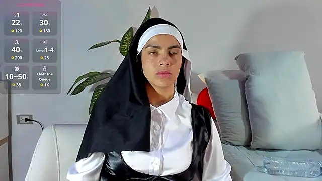 ClaraMariaMon online show from January 24, 2025, 6:25 pm