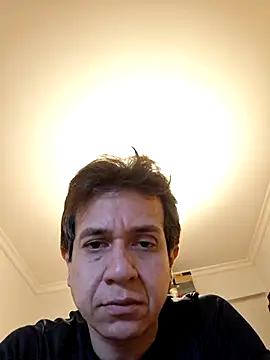 Tulio maravilha12 online show from February 26, 2026, 6:29 pm