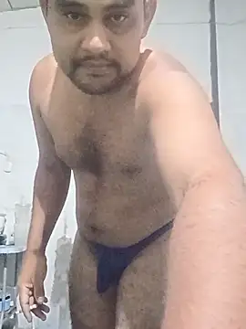 travieso2893 online show from April 7, 2026, 2:34 am