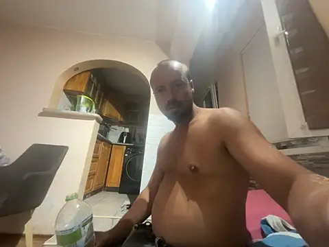 Nikolaiyy online show from September 9, 2025, 5:56 pm