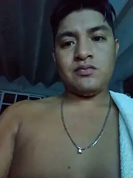 Roysitobebe  online show from May 13, 2026, 5:16 am