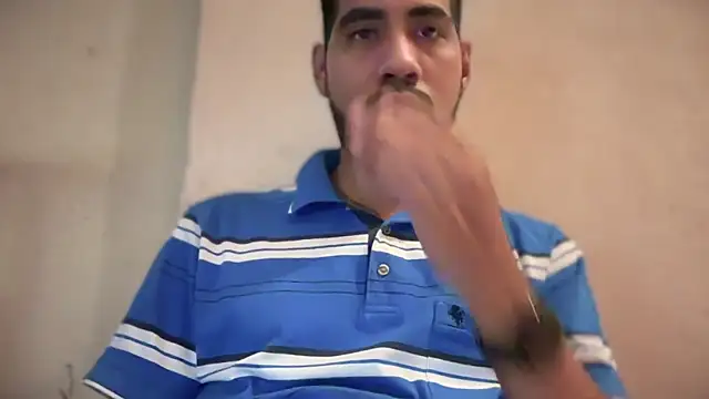 EnriquePersian197 online show from January 26, 2025, 4:09 pm