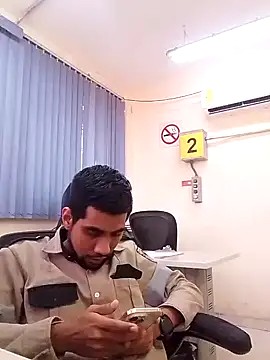 EnriquePersian197 online show from February 10, 2025, 6:24 pm