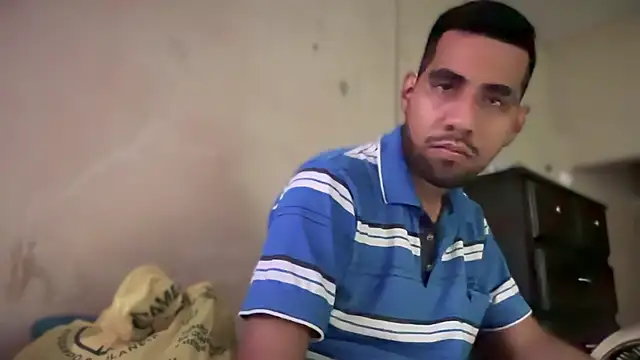 EnriquePersian197 online show from February 11, 2025, 9:14 pm