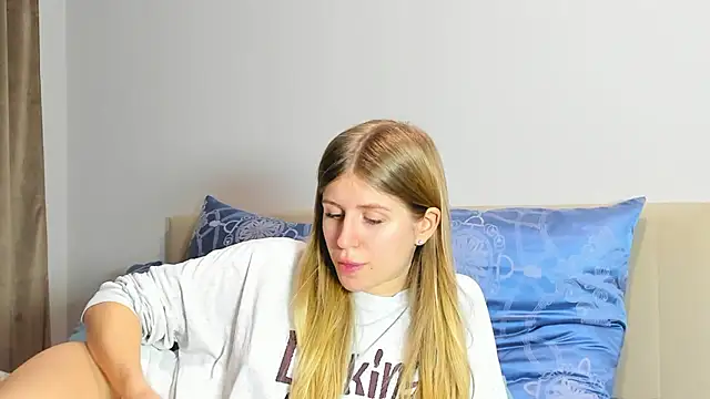 kirraa  online show from January 7, 2026, 5:59 pm