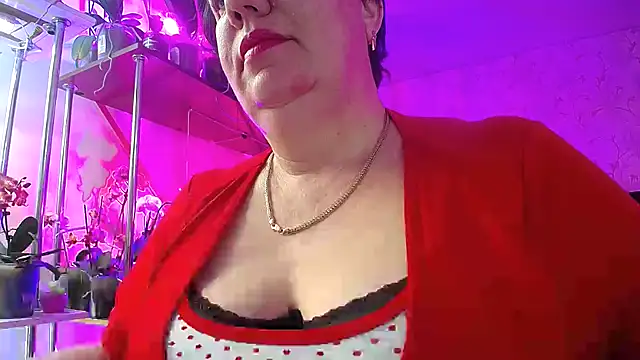  Sweet Woman online show from March 12, 2025, 12:15 pm