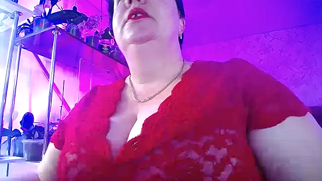  Sweet Woman online show from May 27, 2026, 5:15 am