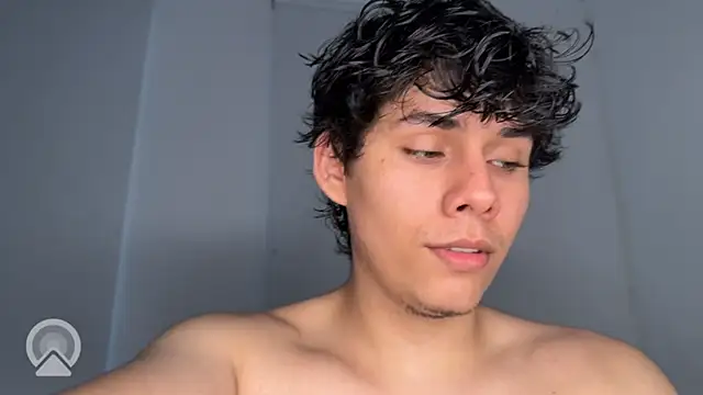 Naytoon  lex online show from April 18, 2026, 7:18 pm