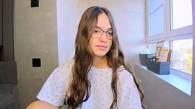 fancy bunny online show from October 1, 2025, 6:08 am