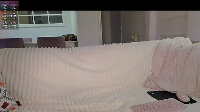 Snapshot of Emmanuelleee chatting on July 16, 2026, 2:56 pm Emmanuelleee online show from July 16, 2026, 2:56 pm