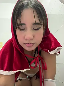 melyescobar online show from June 29, 2026, 3:57 am