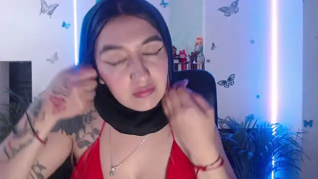 Lia-mitch online show from June 2, 2026, 6:32 pm