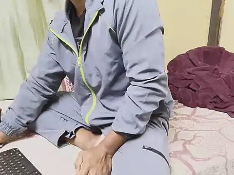 loveboyrp online show from February 14, 2025, 1:08 pm