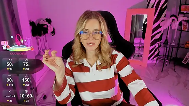 LadyIzabel online show from February 25, 2026, 2:37 pm