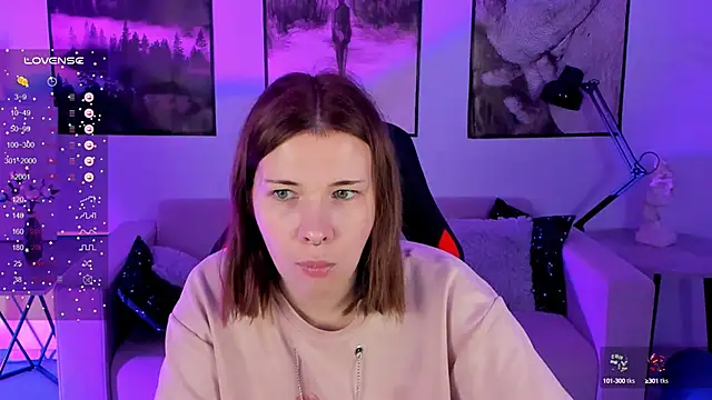 AliceSunday online show from February 2, 2025, 11:08 am