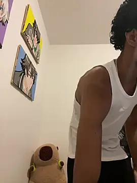 Snapshot of Masterikee chatting on January 9, 2025, 1:08 am Masterikee online show from January 9, 2025, 1:08 am