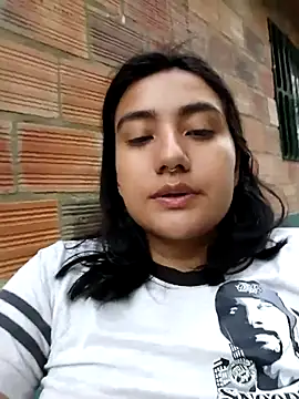 Hellen Alex online show from February 8, 2025, 2:05 pm